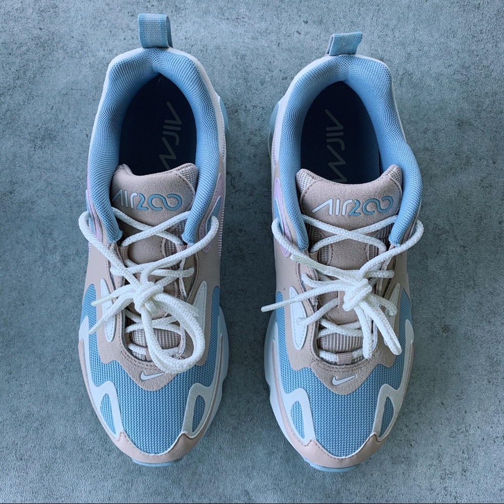 Nike Air Max 200 Barely Rose - Picture 4 of 9